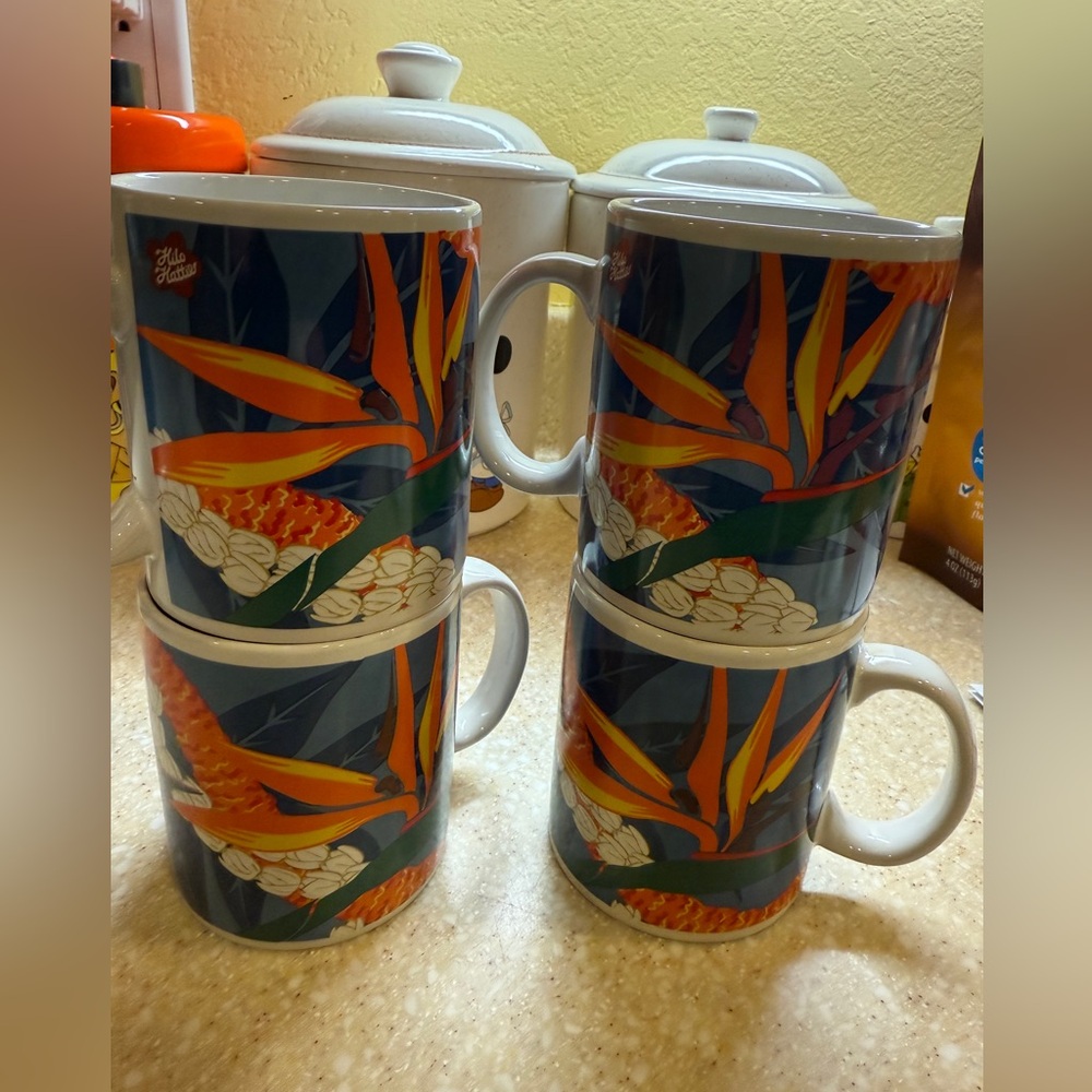 Vintage Hilo Hattie Tropical Floral Mugs Set of 4 Blue  Orange Coffee Tea Cups